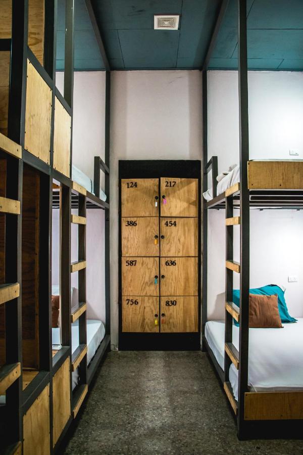 Hostal Sole Санта Ана Екстериор снимка