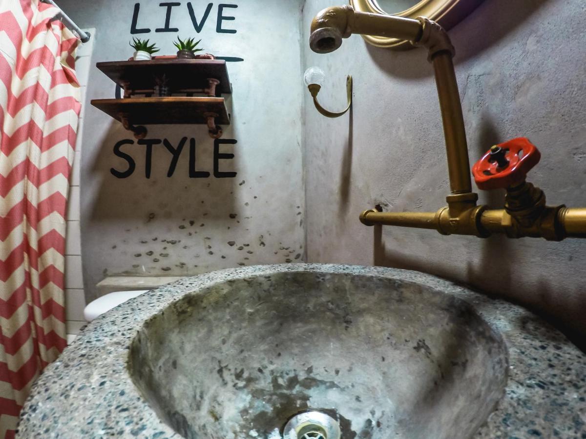 Hostal Sole Санта Ана Екстериор снимка
