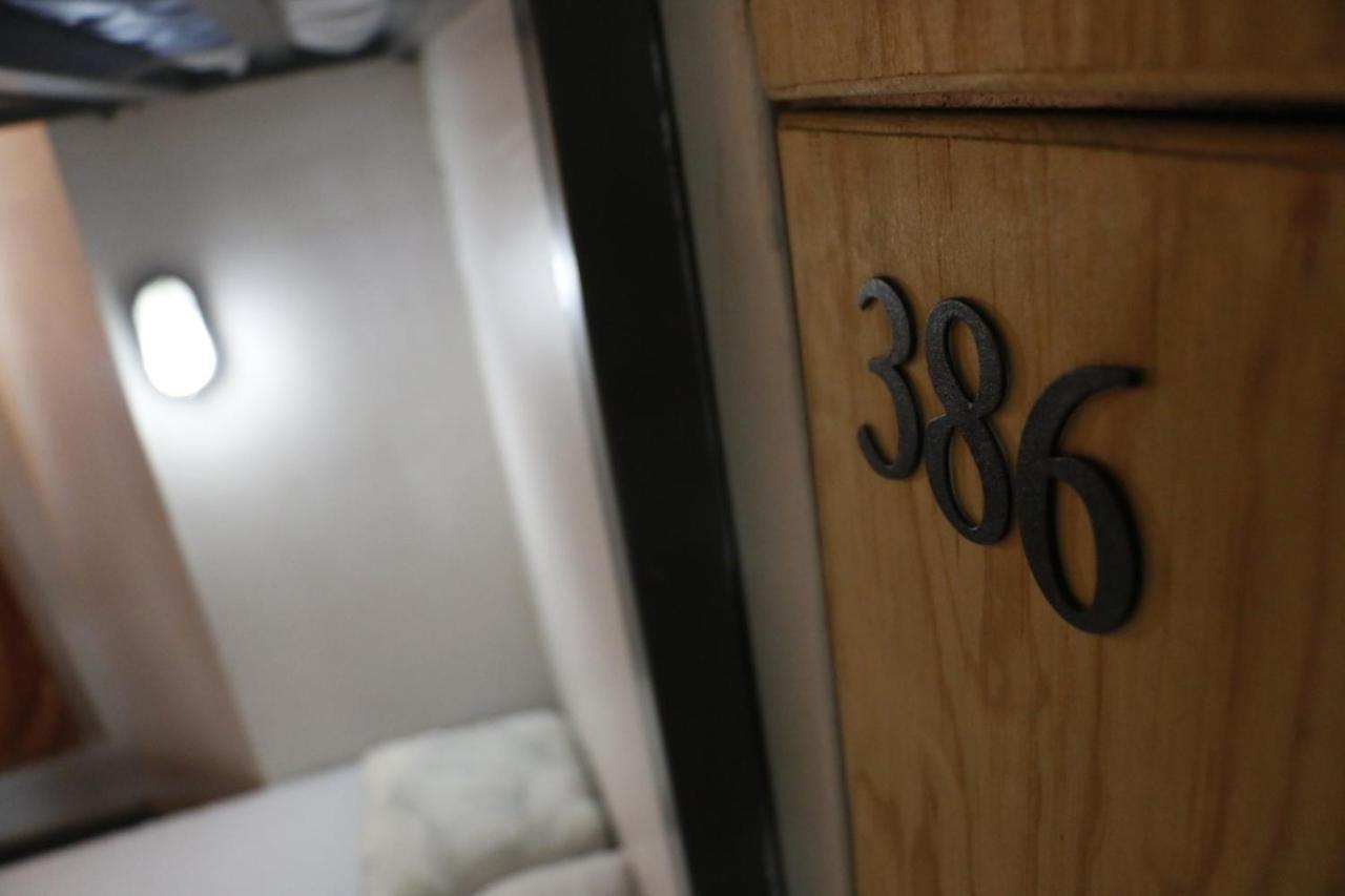 Hostal Sole Санта Ана Екстериор снимка