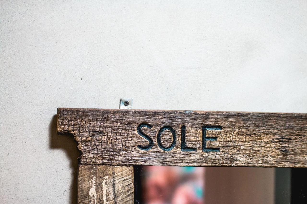 Hostal Sole Санта Ана Екстериор снимка